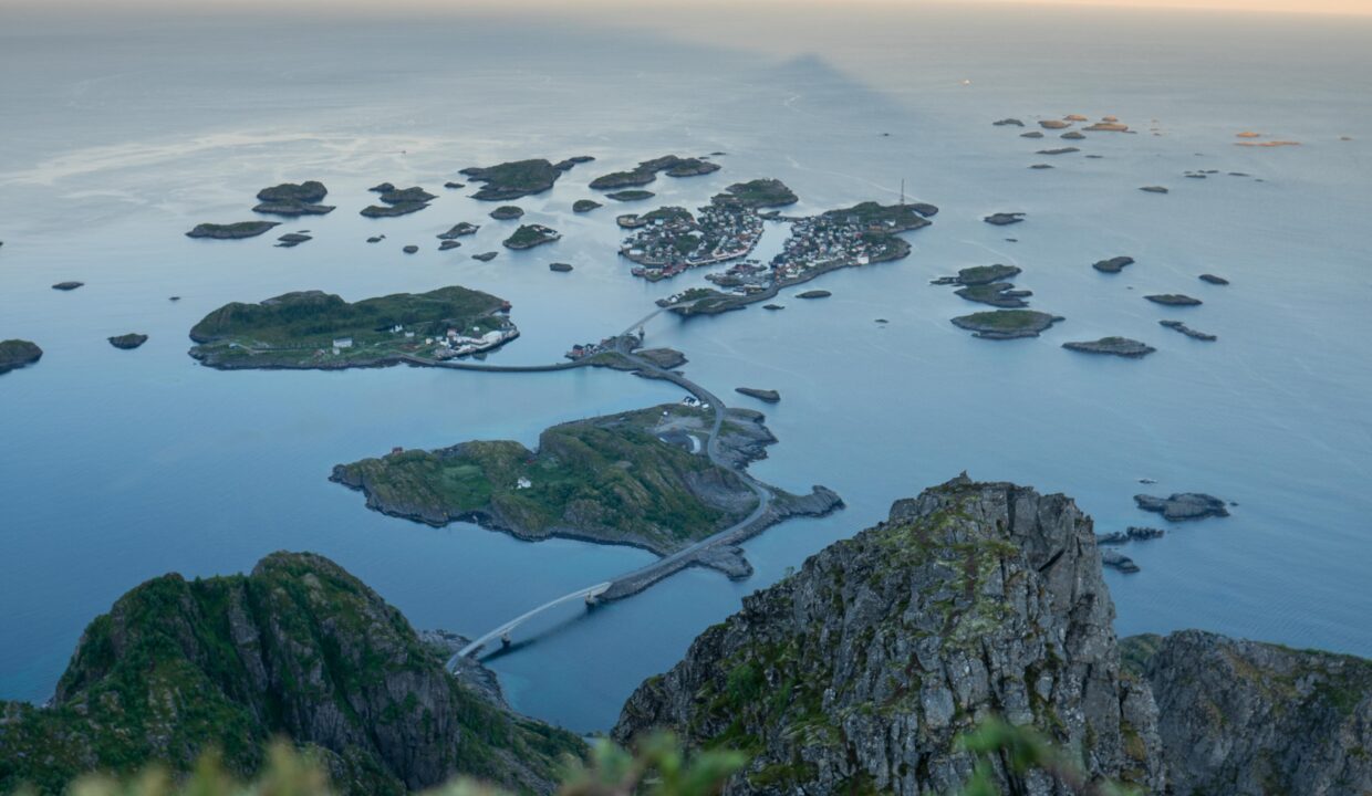 Festvågtinden