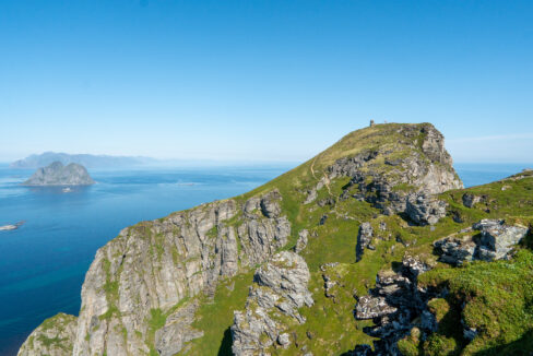 Nordlandsnupen Summit Hike on Værøy, Lofoten