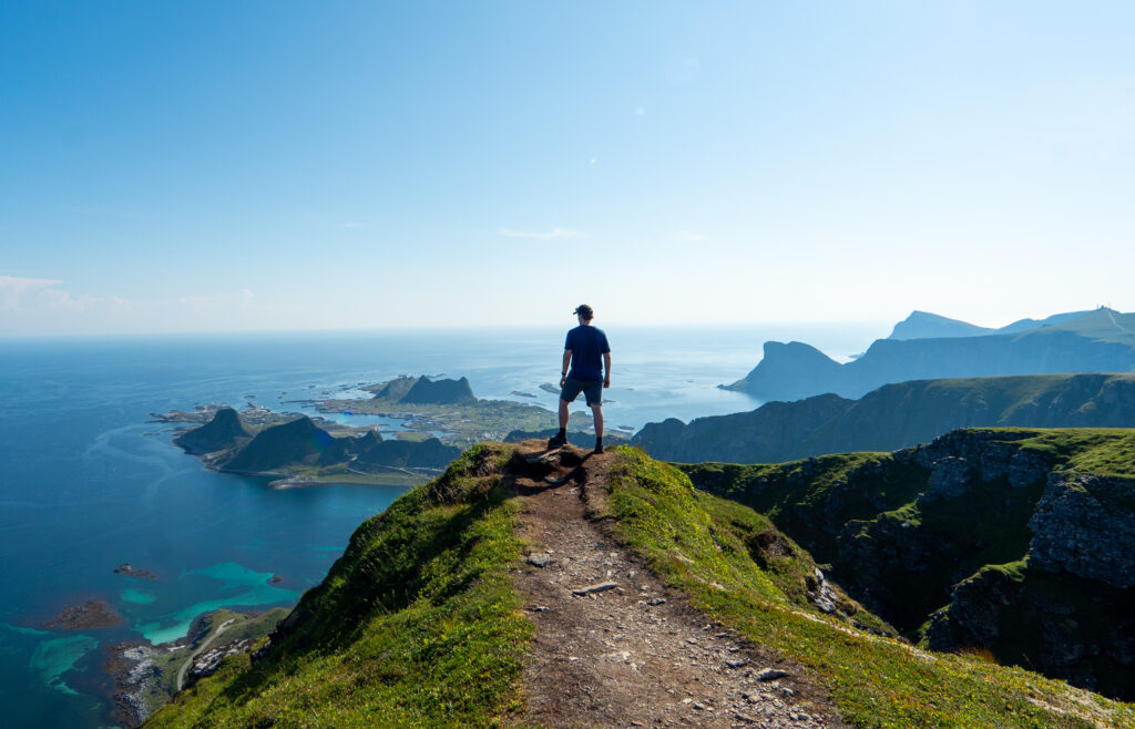 Three Must-Do Hikes on Værøy – Explore the Island’s Best Views